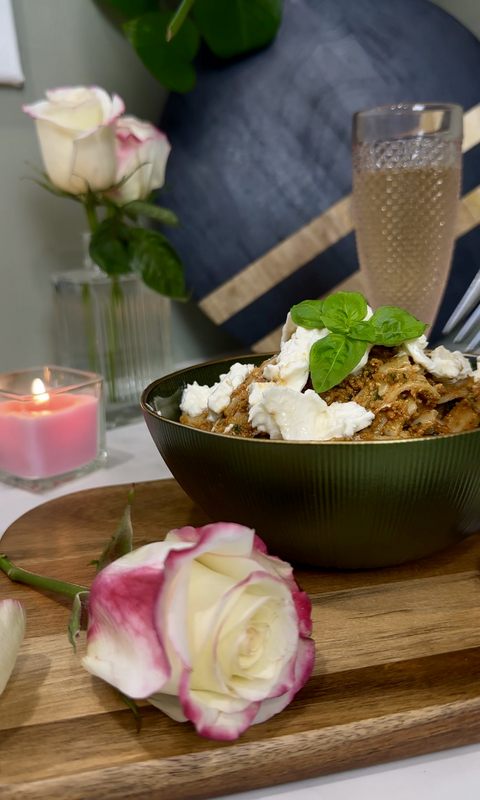 Gluten Free Sun-Dried Tomato & Burrata Fettuccine